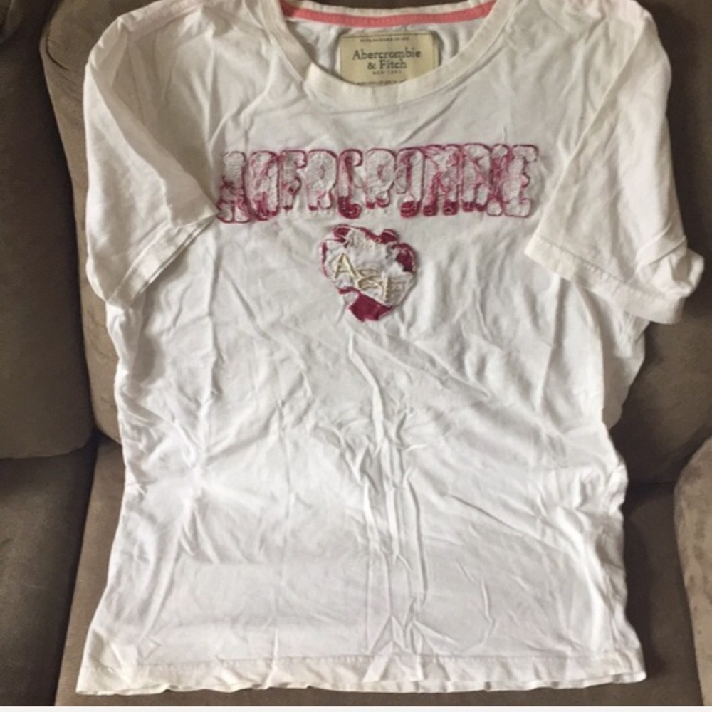 🪩ABERCROMBIE-GUC men’s T-shirt (M)